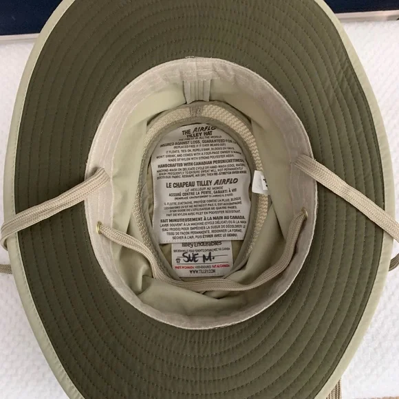 Tilley Airflo Hat for sun, pool or hiking - Picture 4 of 6